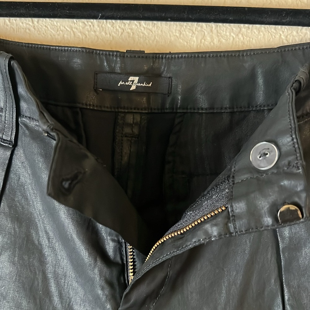 7 For All Mankind Black Coated Shorts - Picture 2 of 4